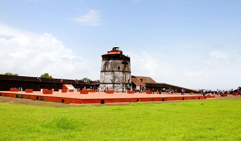 Goa  Famous For Beach Party