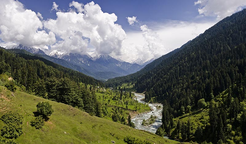 Kashmir Paradise On The Earth